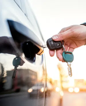 Lock Locksmith Tech Seagoville, TX 214-775-9219 - unlock-car